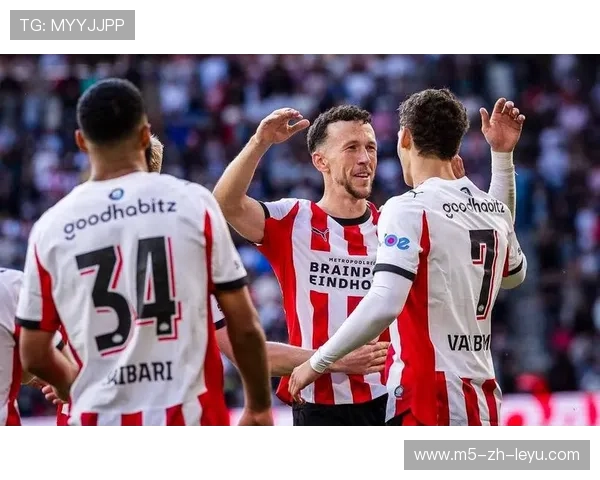 埃因霍温推进体系为联赛带来惊喜