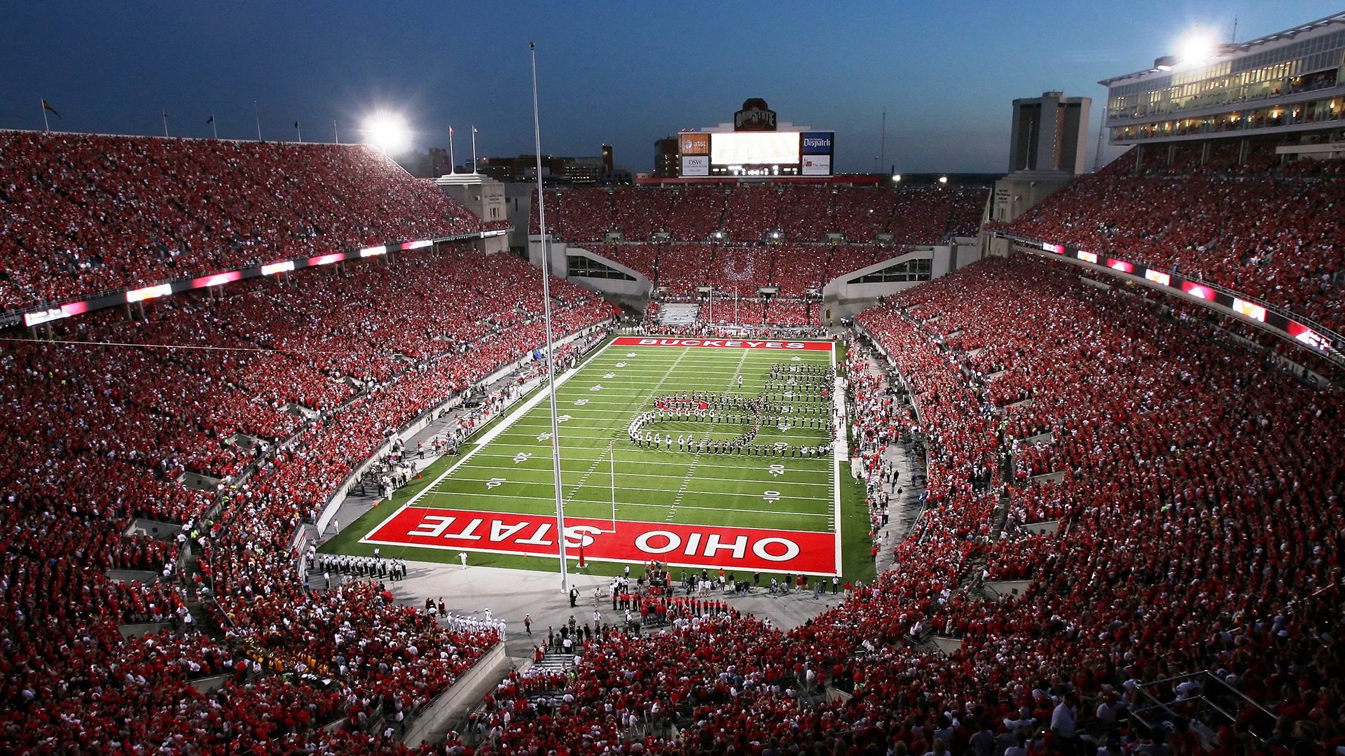 中国女篮又有麻烦了？日本队或归化超级内线：张子宇能打爆她吗？